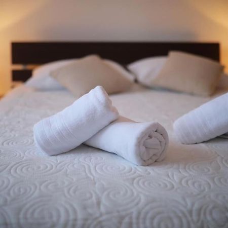 Luxury Apartment Petra With Private Pool Zadar Bagian luar foto