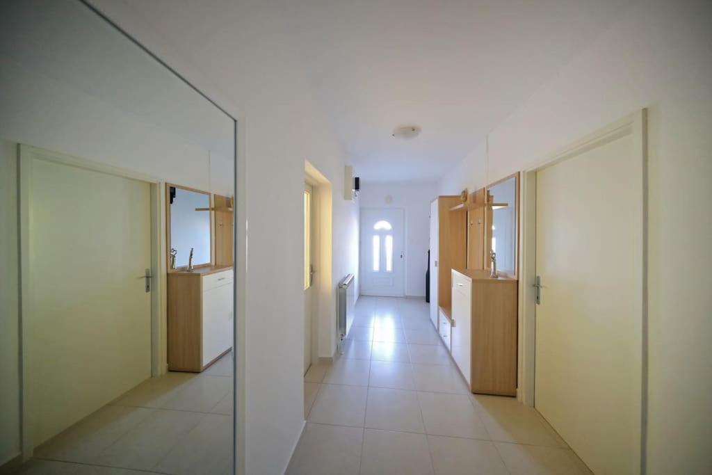 Luxury Apartment Petra With Private Pool Zadar Bagian luar foto