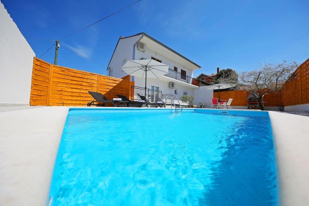 Luxury Apartment Petra With Private Pool Zadar Bagian luar foto