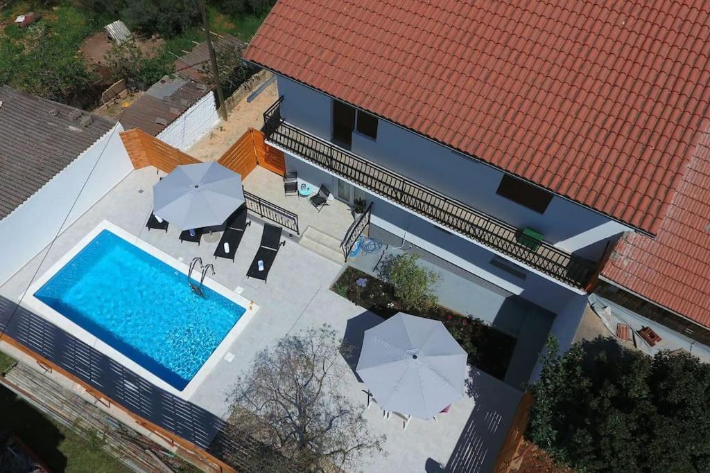 Luxury Apartment Petra With Private Pool Zadar Bagian luar foto