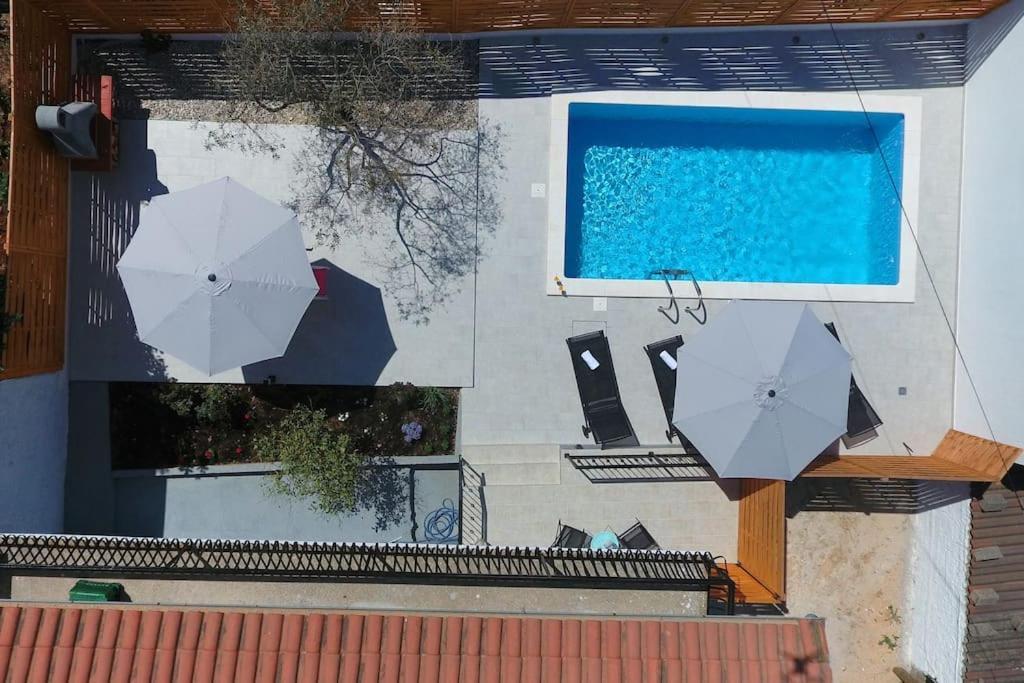 Luxury Apartment Petra With Private Pool Zadar Bagian luar foto